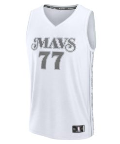 Alternative view of Luka Don?i? Dallas Mavericks  Youth 2024/25 Fast Break Player Jersey - City Edition - White