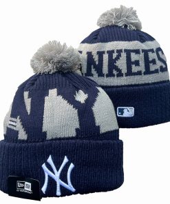 NEW YORK YANKEES KNIT HAT