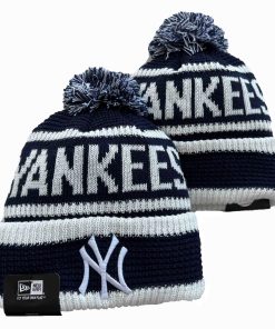 NEW YORK YANKEES KNIT HAT
