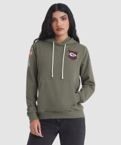 Kansas City Chiefs Nike Women's 2025 Salute to Service Sideline Standard Issue Dri-FIT Hoodie - Olive
