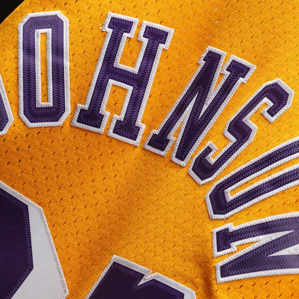 Magic Johnson Los Angeles Lakers 1984/85 Hardwood Classics Swingman Jersey - Gold/Purple - Image 8