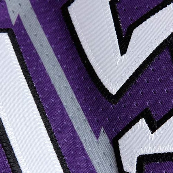 Vince Carter Toronto Raptors 1998/99 Throwback Authentic Jersey - Purple - Image 6
