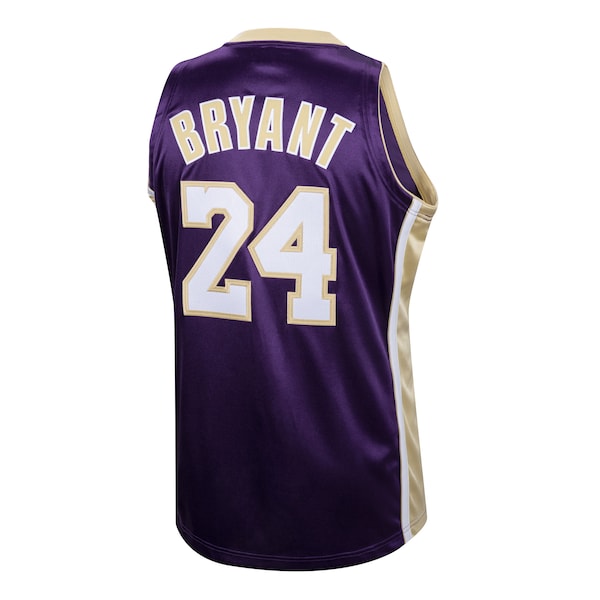 Kobe Bryant Los Angeles Lakers Hall of Fame Class of 2020 #24 Authentic Hardwood Classics Jersey - Purple/Gold - Image 4