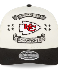 Alternative view of Kansas City Chiefs New Era Super Bowl LVII Champions Locker Room 9FIFTY Low Profile Snapback Hat - Cream