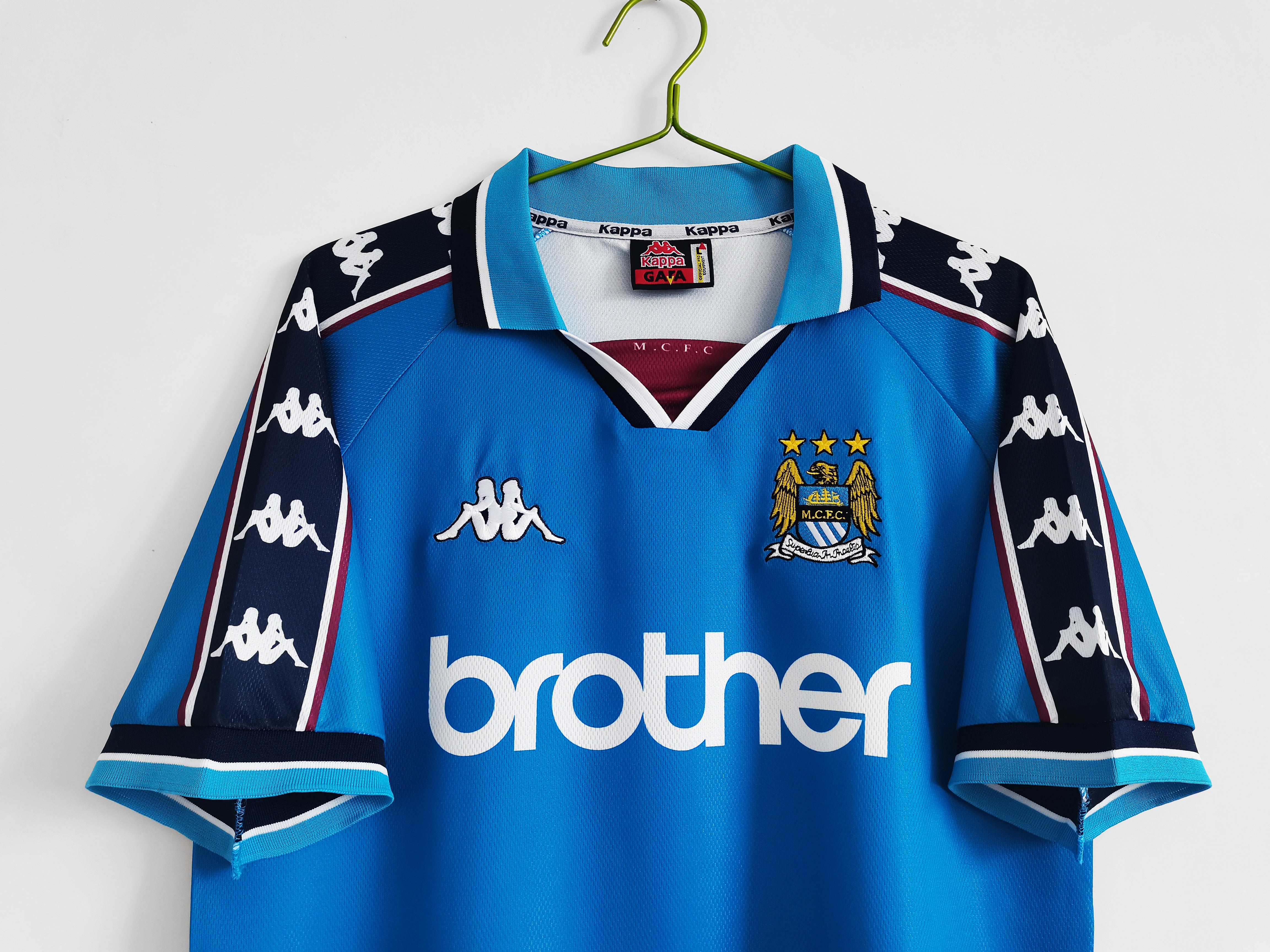Manchester City 1997-98 Home Vintage Jersey - Image 3