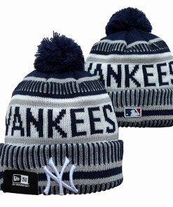 NEW YORK YANKEES KNIT HAT