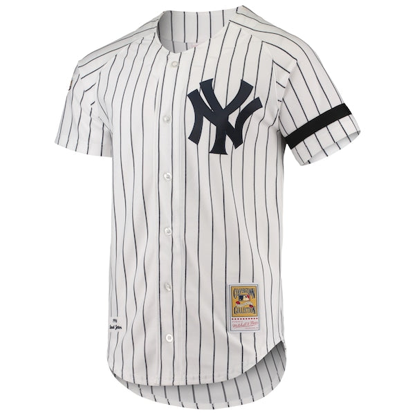 New York Yankees Cooperstown Collection 1996 Authentic Home Jersey - White/Gray - Image 3
