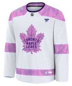 Alternative view of Toronto Maple Leafs  2024 Hockey Fights Cancer Practice Jersey - White