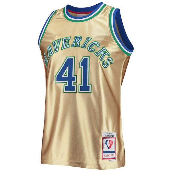 Dirk Nowitzki Dallas Mavericks 75th Anniversary 1998/99 Hardwood Classics Swingman Jersey - Gold - Image 3