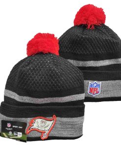 TAMPA BAY BUCCANEERS KNIT HAT