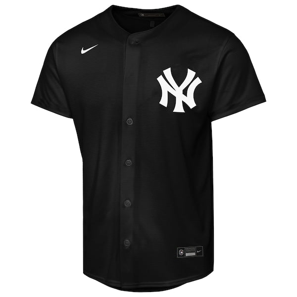 Aaron Judge New York Yankees Nike Youth Lights Out Replica Player Jersey - Black - Image 2