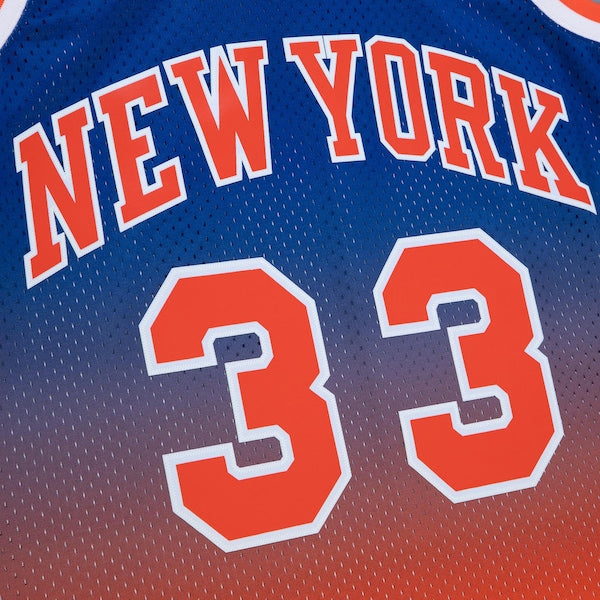 Patrick Ewing New York Knicks 1991/92 Hardwood Classics Fadeaway Swingman Player Jersey - Orange/Royal - Image 4