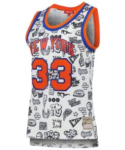 Alternative view of Patrick Ewing New York Knicks Women's 1991 Doodle Swingman Jersey - White