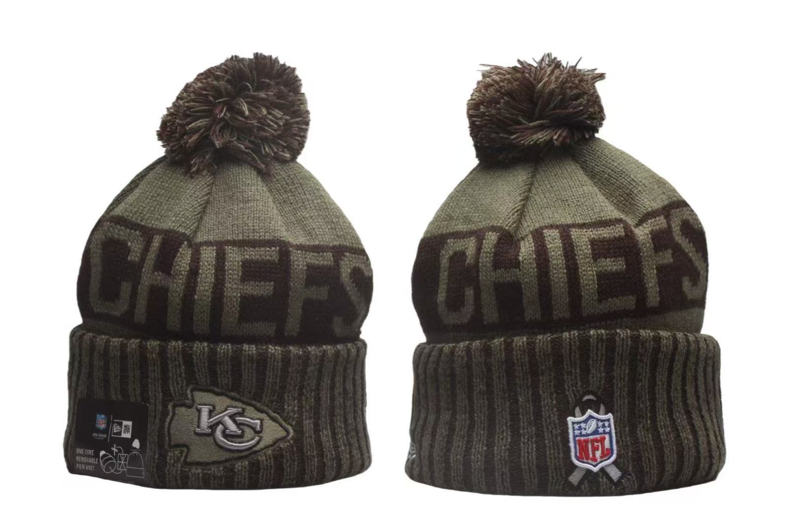 KANSAS CITY CHIEFS SALUTE TO SERVICE KNIT HAT