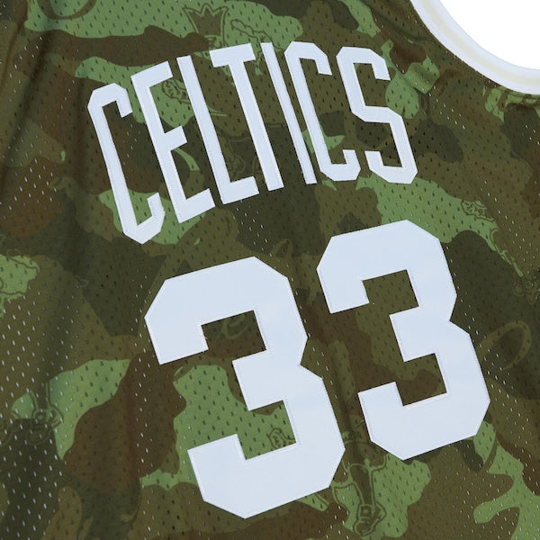 Larry Bird Boston Celtics Hardwood Classics 1985/86 Ghost Green Swingman Jersey - Camo - Image 4