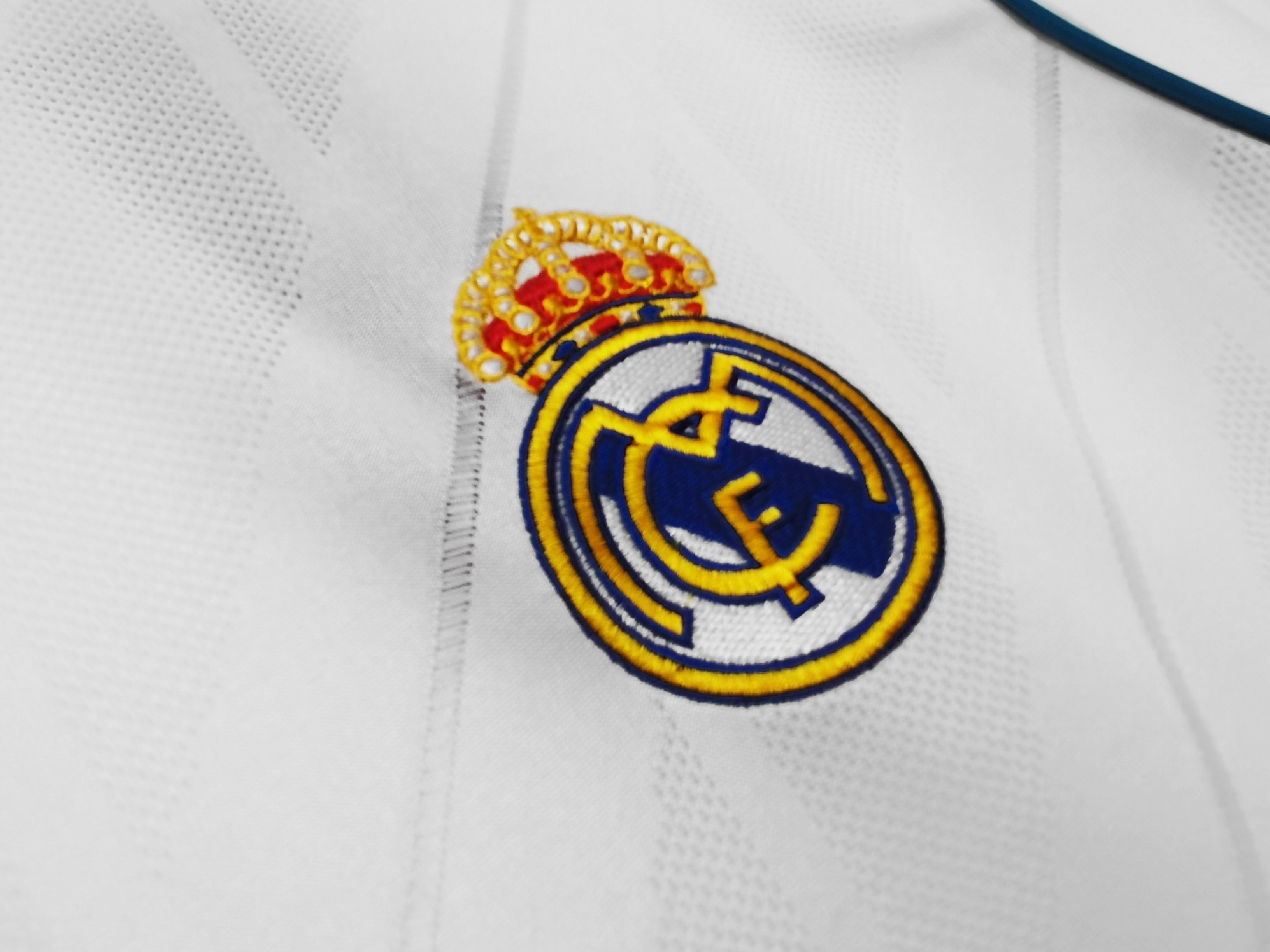 Los Merengues 2017-18 Home Vintage Jersey - Image 4