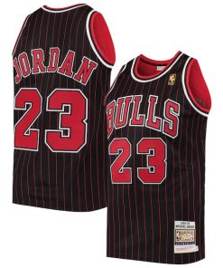 Michael Jordan Chicago Bulls 1996/97 Hardwood Classics Authentic Jersey - Black