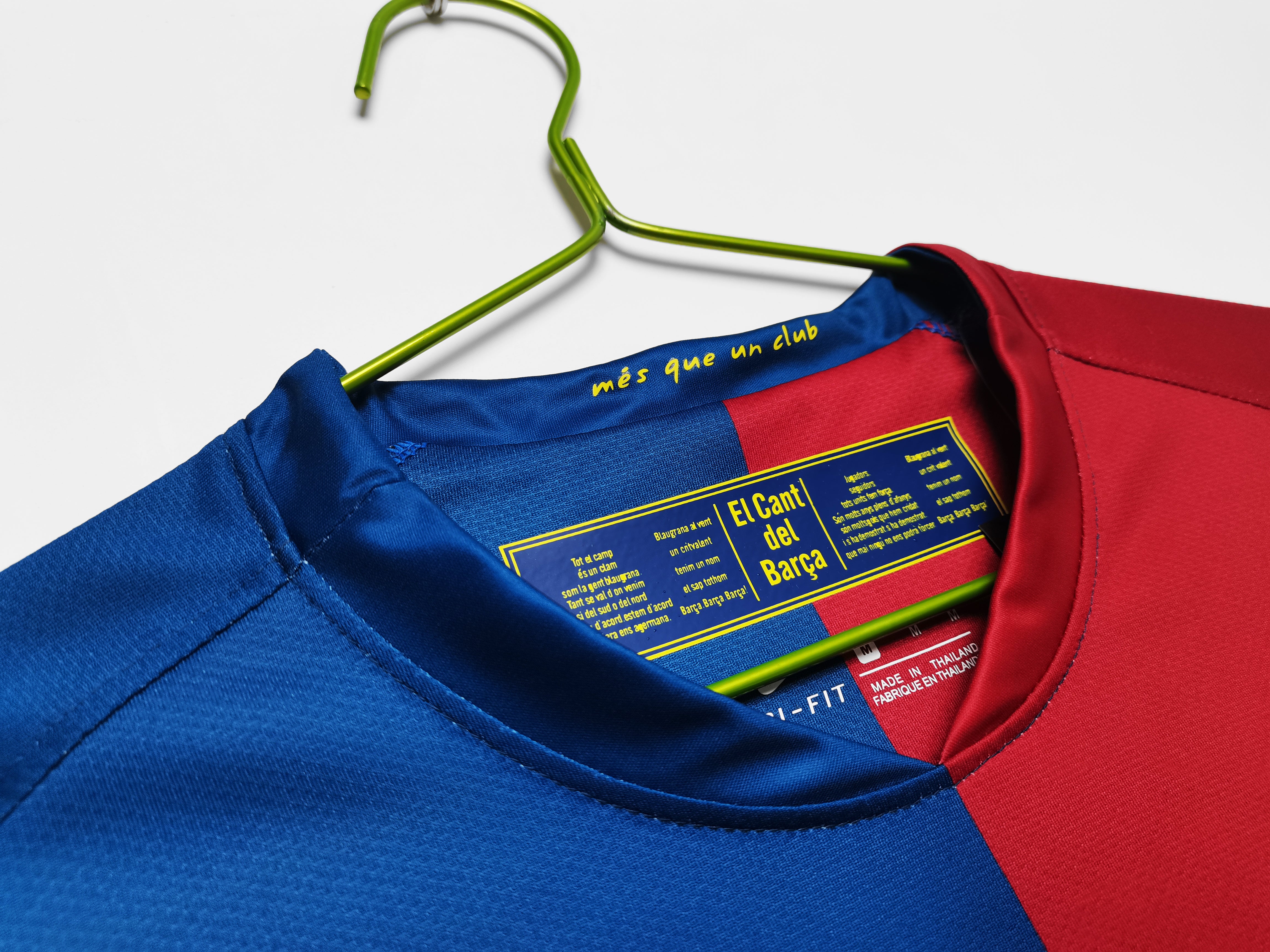 Barcelona 2008-09 Home Vintage Jersey - Image 4