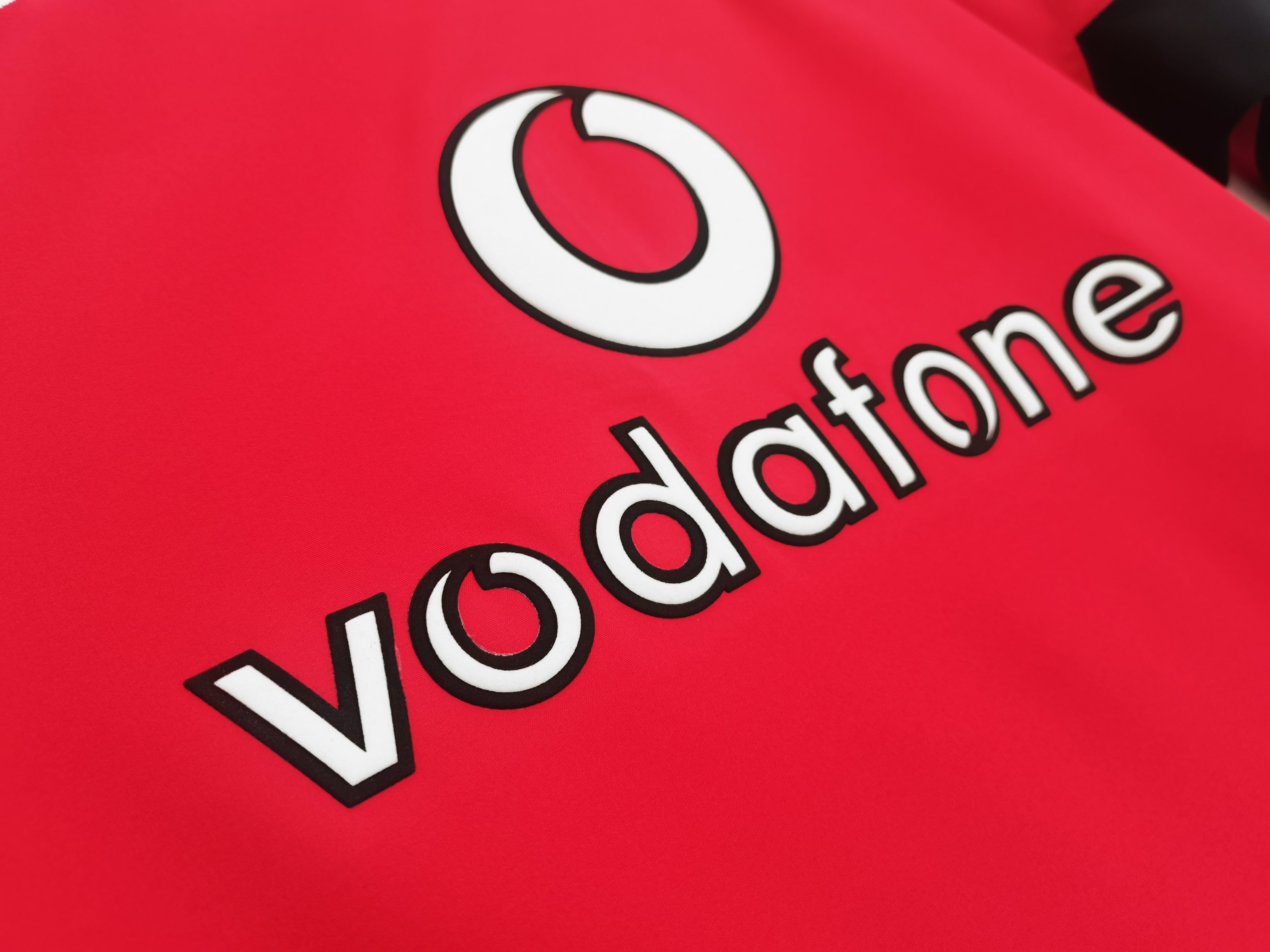 Manchester United Long Sleeve 2002-04 Home Vintage Jersey - Image 4
