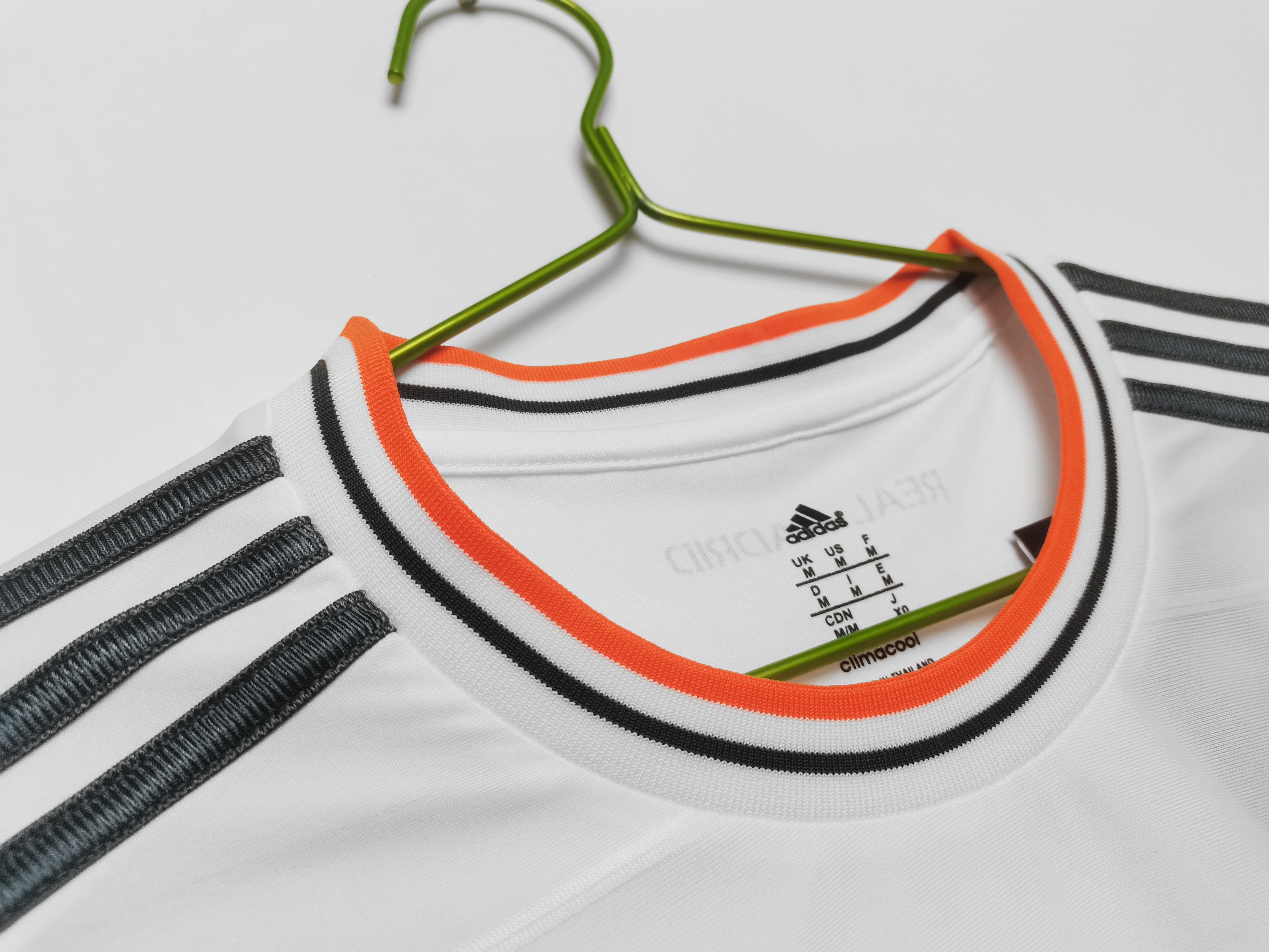 Los Merengues 2013-14 Home Vintage Jersey - Image 3