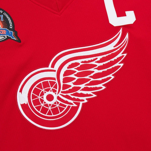 Steve Yzerman Detroit Red Wings 1996-97 Power Play Jersey - Scarlet - Image 4