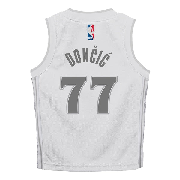 Luka Don?i? Dallas Mavericks Nike Preschool 2024/25 Swingman Player Jersey - City Edition - White - Image 3