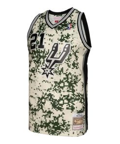 Alternative view of Tim Duncan San Antonio Spurs 2013/14 Swingman Jersey - Camo