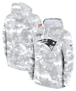 New England Patriots Nike 2024 Salute to Service Club Fleece Pullover Hoodie - Arctic Camo