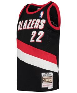 Alternative view of Clyde Drexler Portland Trail Blazers Youth 1991/92 Hardwood Classics Swingman Jersey - Black