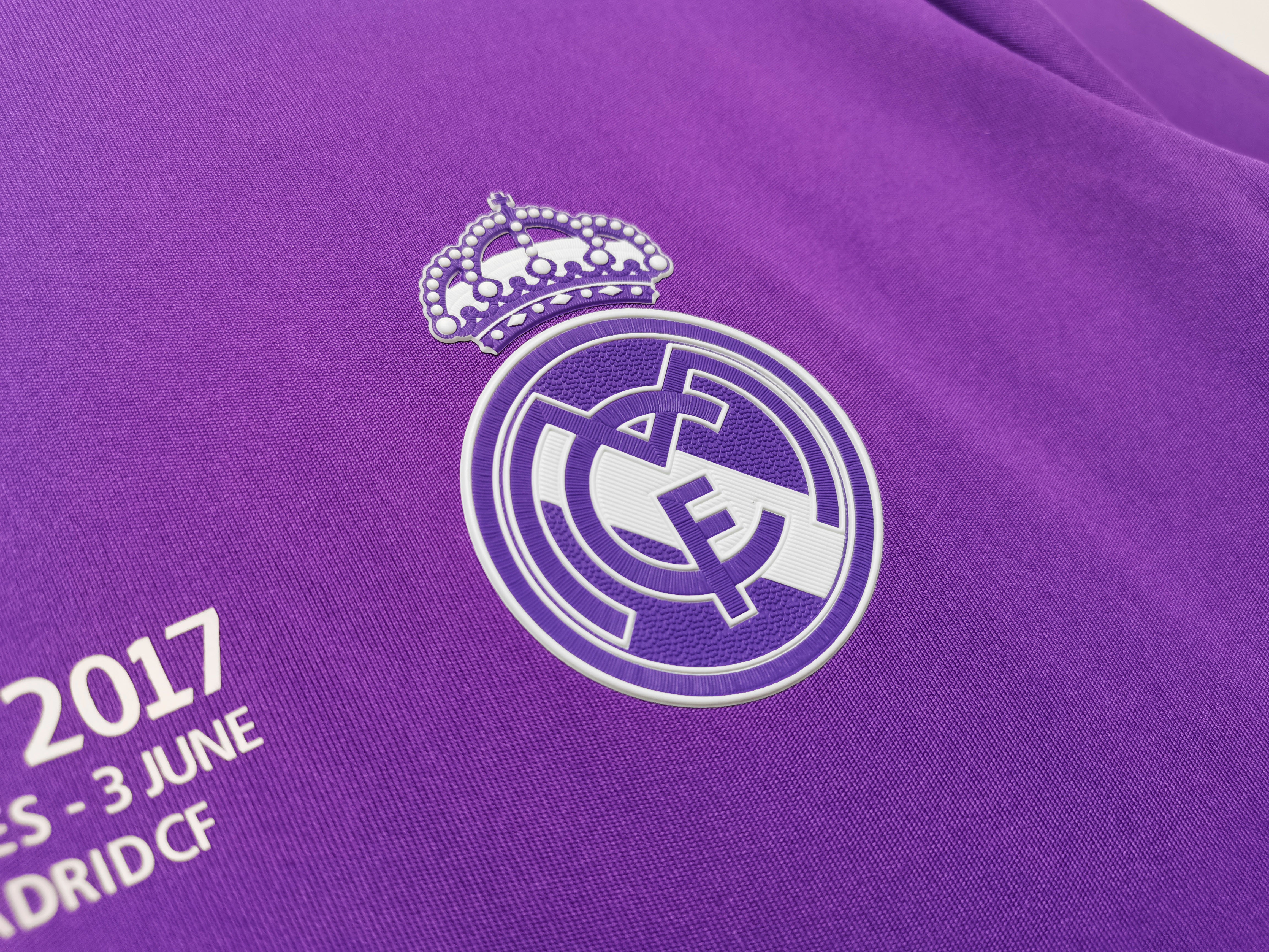 Los Merengues 2016-17 Away Vintage Jersey - Image 4