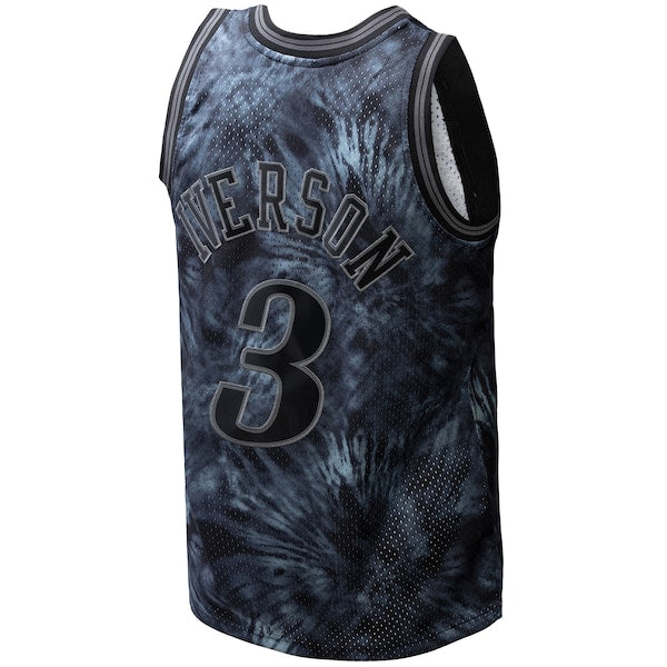 Allen Iverson Philadelphia 76ers Hardwood Classics 1997/98 Tie-Dye Swingman Jersey - Black - Image 3