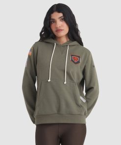Chicago Bears Nike Women's 2025 Salute to Service Sideline Standard Issue Dri-FIT Hoodie - Olive
