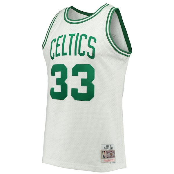 Larry Bird Boston Celtics Hardwood Classics 1985/86 Swingman Jersey - White/Kelly Green - Image 5