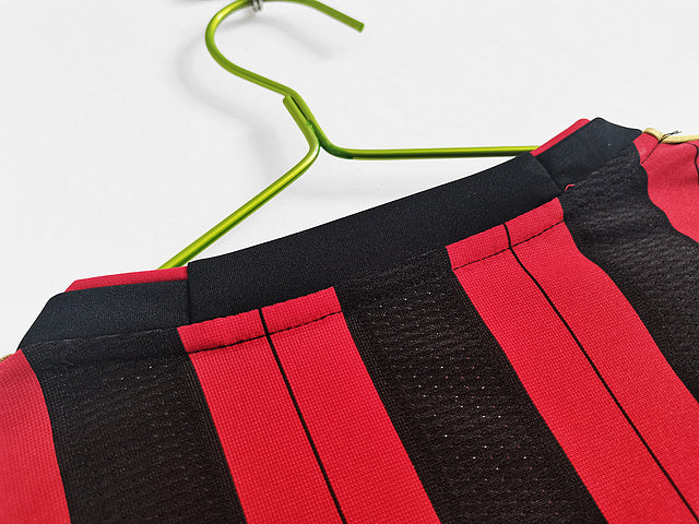 AC Milan Long Sleeve 2013-14 Vintage Jersey - Image 2