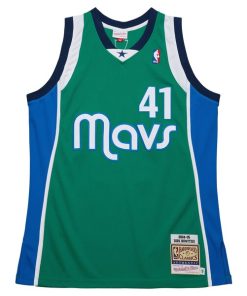 Alternative view of Dirk Nowitzki Dallas Mavericks  2004/05 Hardwood Classics Authentic Jersey - Green