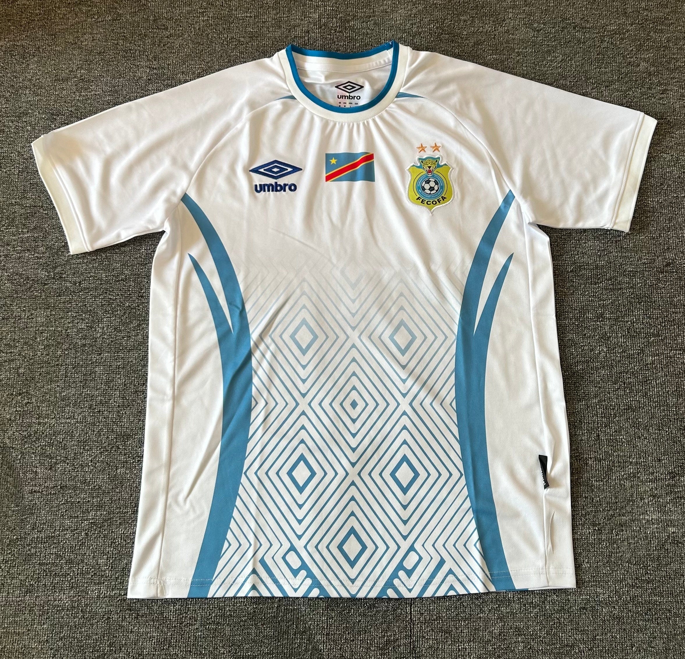 Democratic Republic of the Congo National Team Umbro 2026 Away Jersey - Red / Yellow - Image 3