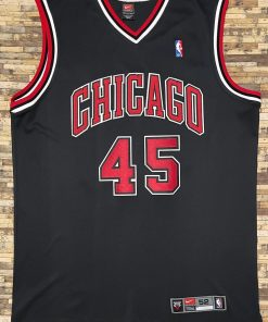 Alternative view of Men's Chicago Bulls Michael Jordan Nike 1984/85 Vintage Jersey - Black