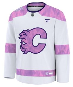 Alternative view of Calgary Flames  2024 Hockey Fights Cancer Practice Jersey - White