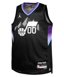 Alternative view of Jordan Clarkson Utah Jazz Jordan Brand Youth Swingman Jersey - Statement Edition - Black