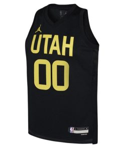 Alternative view of Jordan Clarkson Utah Jazz Jordan Brand Youth Swingman Jersey - Statement Edition - Black