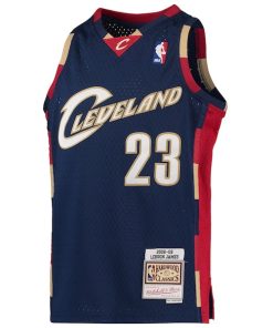 Alternative view of LeBron James Cleveland Cavaliers  Youth 2008-09 Hardwood Classics Swingman Jersey - Navy