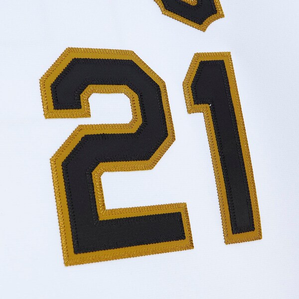 Roberto Clemente Pittsburgh Pirates Cooperstown Collection Authentic Jersey - White - Image 3