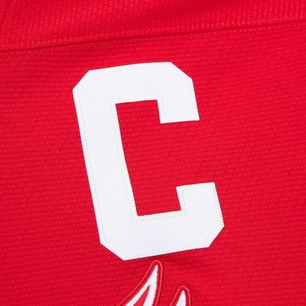 Steve Yzerman Detroit Red Wings 1996-97 Power Play Jersey - Scarlet - Image 5