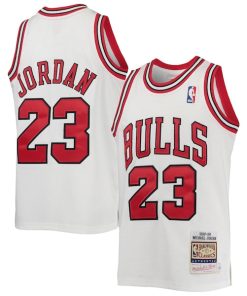 Alternative view of Michael Jordan Chicago Bulls  Youth 1997/98 Hardwood Classics Authentic Jersey - White/Black/Red