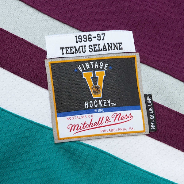 Teemu Selanne Anaheim Ducks 1996/97 Alternate Captain Patch Blue Line Player Jersey - Purple - Image 5