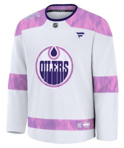 Alternative view of Edmonton Oilers  2024 Hockey Fights Cancer Practice Jersey - White