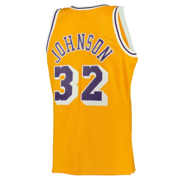 Magic Johnson Los Angeles Lakers 1984/85 Hardwood Classics Swingman Jersey - Gold/Purple - Image 5