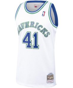 Alternative view of Dirk Nowitzki Dallas Mavericks 1998/99 Hardwood Classics Swingman Jersey - White