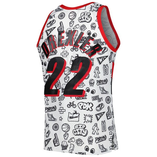 Clyde Drexler Portland Trail Blazers 1991-92 Hardwood Classics Doodle Swingman Jersey - White - Image 3