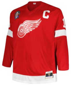 Alternative view of Steve Yzerman Detroit Red Wings Big & Tall Captain Patch Blue Line Player Jersey - Red